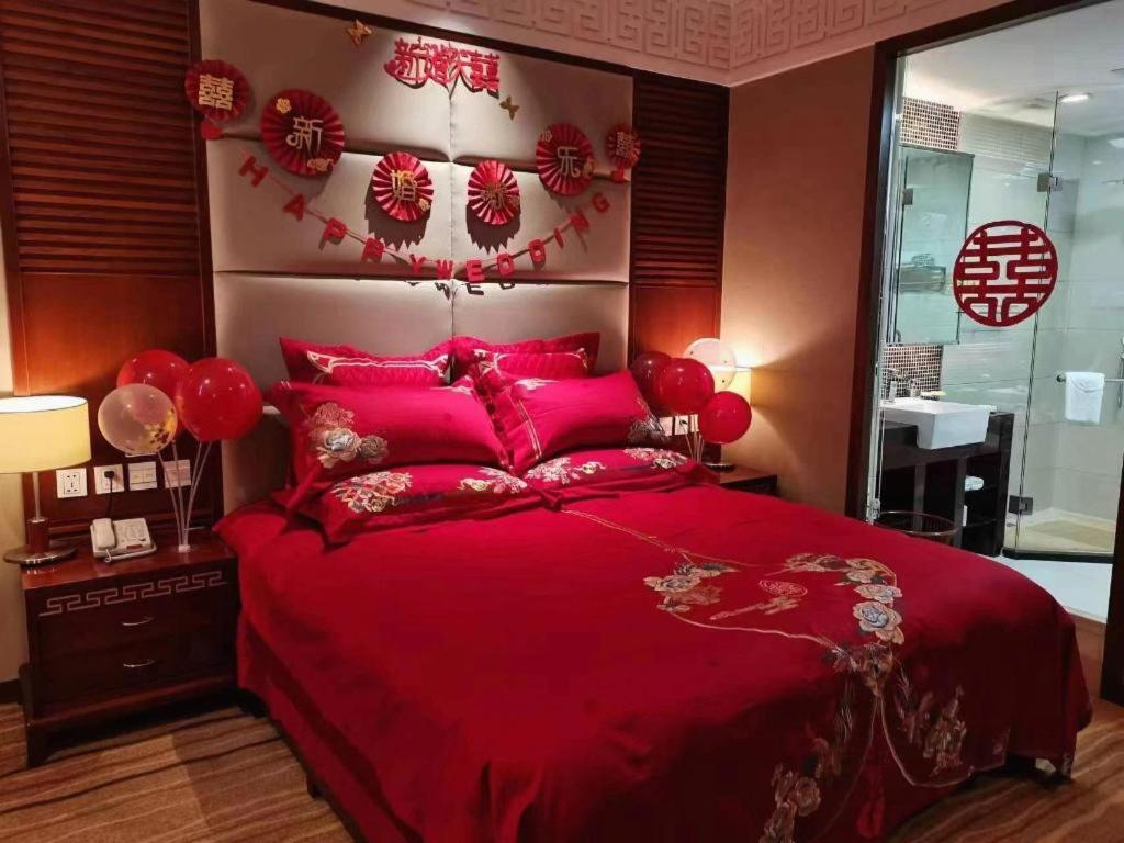 Golden Spring Hotel Lijiang Лиджанг Екстериор снимка